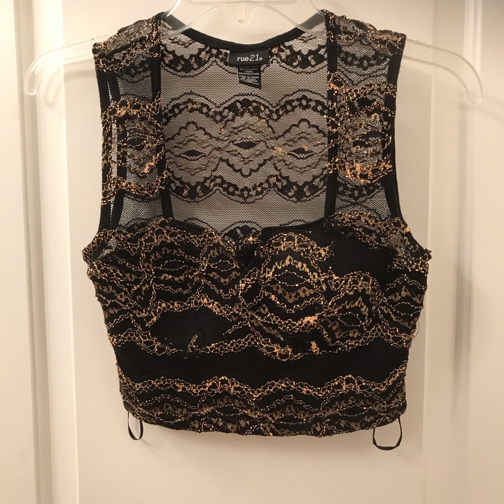 Crop top